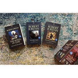 The Wheel Of Time Robert Jordan Books 1-3 Boxed Set Great Hunt, Dragon
