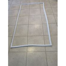 Frigidaire Upright Freezer: Door Gasket 59" (216522309 / 5304507200) (P7177)