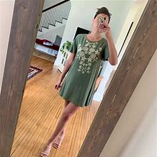 Miami Dresses | Embroidered Short Sleeved Dress | Color: Cream/Green | Size: Xs