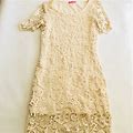 Isaac Mizrahi Dresses | Isaac Mizrahi Cream Crochet Lace Dress - Womens 4 | Color: Cream | Size: 4