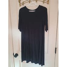 Black Dress Womens Sz Medium Lightweight Soft Material Stretchy Knit
