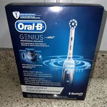 Oral-B Pro 5000 Electric Toothbrush - White