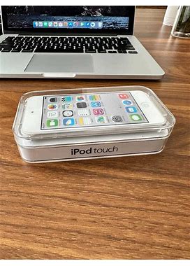 Original Apple iPod Touch 5th Generation 32Gb Sealed Silver