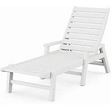 Grant Park White Chaise Lounge With Arms