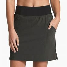 The North Face Shorts | The North Face Athletic Sporty Flashdry Gray And Black Small Skirt Skort Small | Color: Black/Gray | Size: S