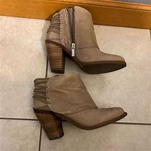 Jessica Simpson Shoes | Jessica Simpson Ankle Boots | Color: Cream/Tan | Size: 5.5