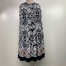 Perceptions Dresses | Perceptions 3X Sleeveless Shift Dress Black & White Geometric Pattern Plus Size | Color: Black/White | Size: 3X