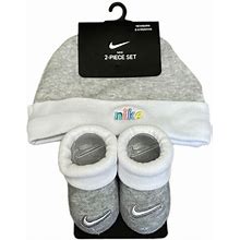 Nike Baby Beanie Hat & Booties Size 0-6 Months Gift Set Gray Boys /