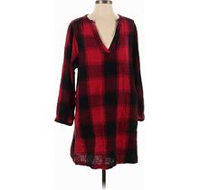 Old Navy Casual Dress - Shift Plunge 3/4 Sleeves: Red Checkered/Gingham Dresses - Women's Size Medium