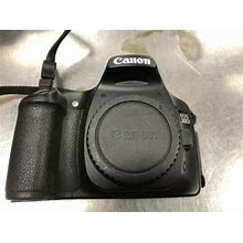 Canon Eos 30D 8.2Mp Digital Slr Camera - Black (Body Only)