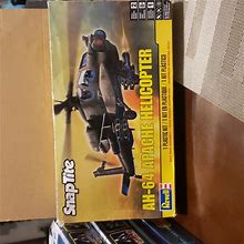 Revell By Snap Tite Ah-64 Apache Helicopter Plastic Model Kit 1:72 Skill Level 2 | Color: Gray/Yellow | Size: Osbb