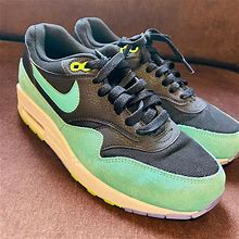Vnds Nike 2015 Sample AIR MAX 1 Suede Upper Mint Green Black Lime Green Women 7. Nike. Mint Green Black. Athletic Shoes.