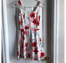 H&M Dresses | 2 For $12 Or 3 For $16 Floral Mini Dress | Color: White/Silver | Size: 2