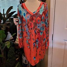 Northstyle Tops | North Style Top V Neck Red Blue Floral Flowers Small 3/4 Sleeves | Color: Blue/Red | Size: S