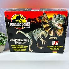 Lindberg Toys | Lindberg Vintage 1993 Jurassic Park Dilophosaurus Plastic Model Kit 70273 | Color: Gray | Size: Osb