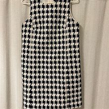 Ann Taylor Dresses | Ann Taylor Size 6 Petite Houndstooth Print Shift Dress | Color: Black/White | Size: 6