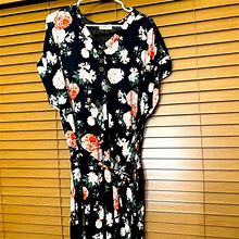 Bobbie Brooks Dresses | Bobbie Brooks Dress Belted Floral Lace Cap Sleeves Soft V-Neck Womens Plus S: 3X | Color: Black/White | Size: 3X