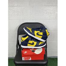 Nike Dunk High Michigan 2020 Sz 9.5 CZ8149-700 Pre-Owned. Nike. Yellow. Athletic Shoes. 0194500695054.