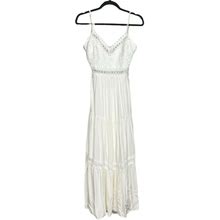 Lulu's Dress Maxi White Sleeveless Open Back Lace Size Small