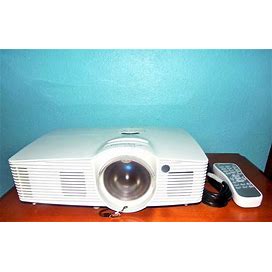 Optoma Gt1080darbee Projector Near Mint NICE Image Works Perfectly Small Issue