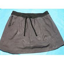 The North Face Women's Gray And Black Athletic Skirt / Skort Size