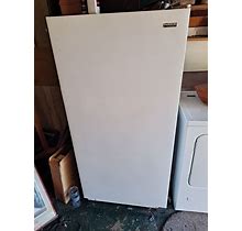 Kenmore 5 Frost-Free Commercial Standing Upright Freezer W/Bins White 115V 60HZ