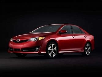 Green 2012 Toyota Camry XLE, Image 0