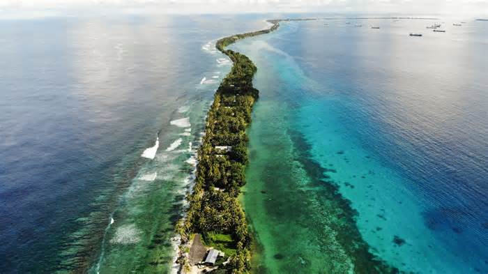 Tuvalu: a nation threatened by climate change