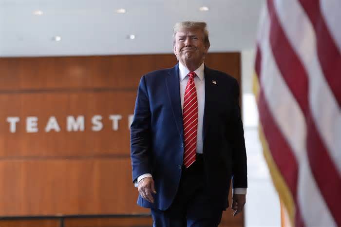 Former President Donald Trump made clear Wednesday that, if re-elected, he intends to take even more extreme measures to limit trade as he attempted to appeal to the Teamsters’ 1.3 million members.