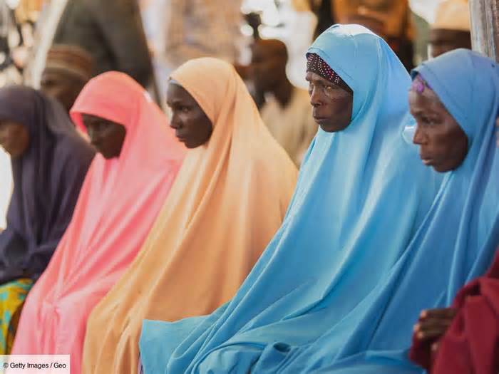 Pour faire face à la violence jihadiste, une ville organise un mariage de masse au Nigeria