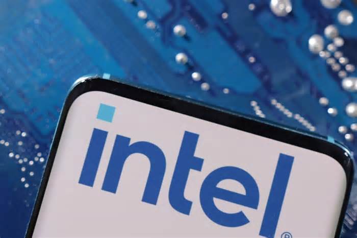 Intel Logs In for 'Make in India' Laptop Production, to Partner with 8 Firms in 6 States
