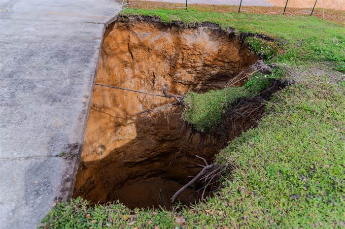 Picture of sinkhole taken Jan. 23, 2024 in Highland City, Florida.