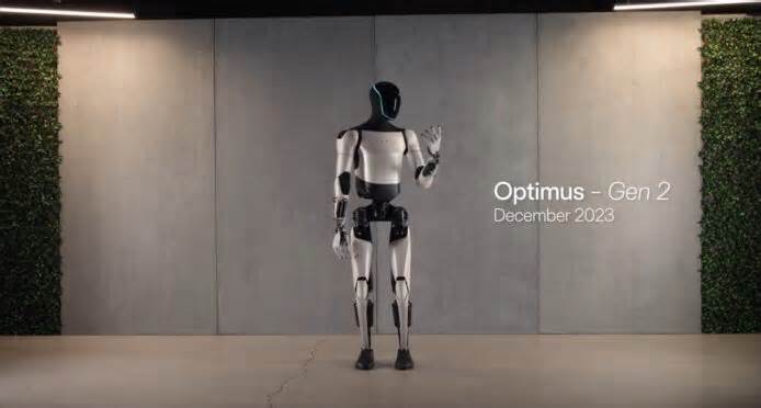 Tesla Optimus Bot 機械人2代 行走速度快 30% + 較上代輕 22 磅
