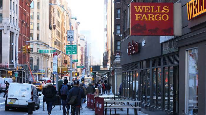 Wells Fargo branch in New York