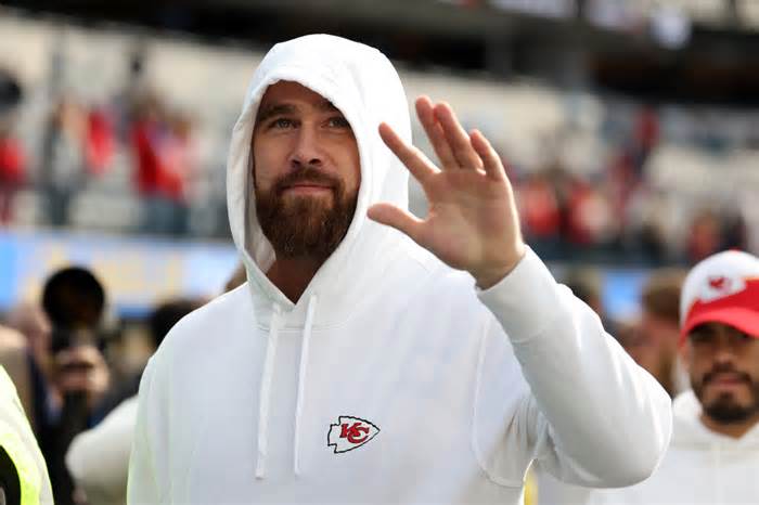 Travis Kelce Had Very Classy Reason for Opting to Sit Out Chiefs’ Finale vs. Chargers