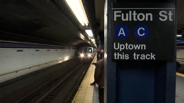 New York sends National Guard to curb subway crime