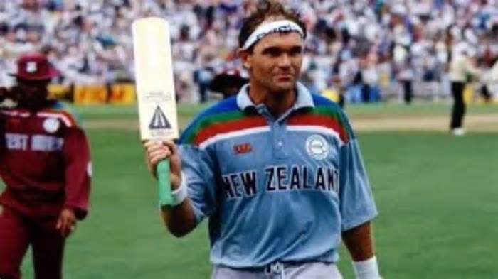 1992 | Martin Crowe (New Zealand): The Kiwi middle-order batsman became the first player to be awarded the Man of the Tournament award in the history of the World Cup. Crowe smashed 456 runs in nine matches as he made the most of the home advantage and got dismissed only on four occasions. His best score of 100 not out came against Trans-Tasman rival Australia. (Image: Youtube)