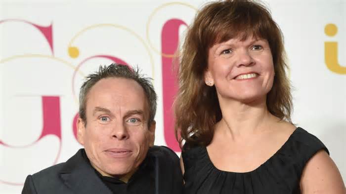 Samantha Davis, Actress and Co-Founder of Little People U.K. With Husband Warwick Davis, Dies at 53