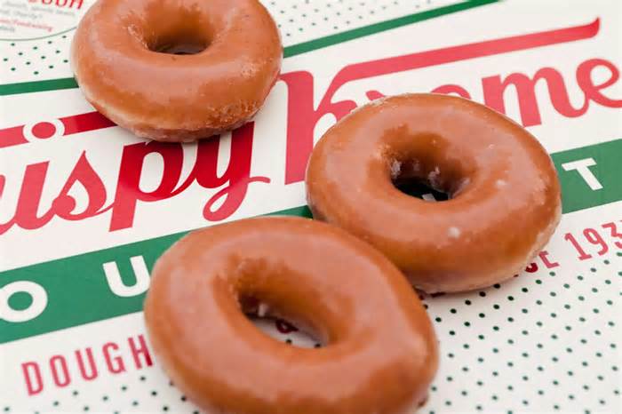 Clopse up of glazed Krispy Kreme donuts