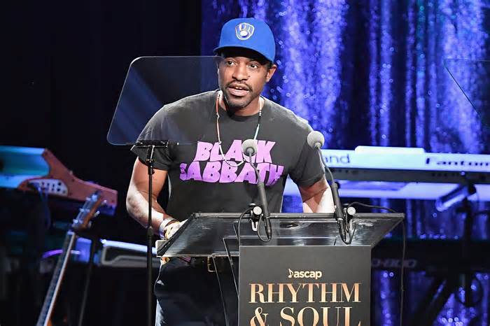 André 3000 announced his first debut album will be a flute project.