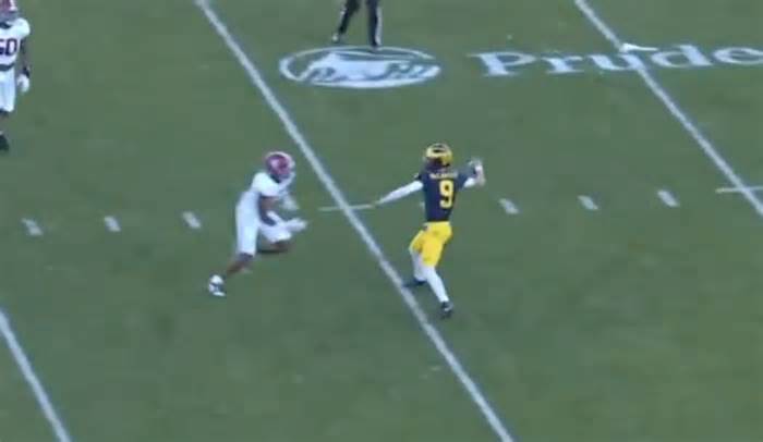Watch: Michigan Executes One of the Coolest Rose Bowl Trick Plays Ever