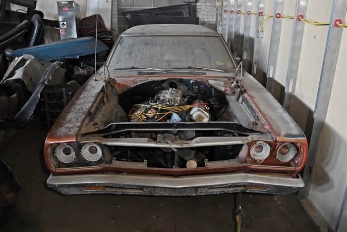 This Hemi Road Runner Is Seeing Daylight After Forty Years