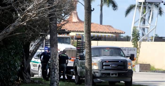 A caravan of authorities outside Donald Trump's Mar-a-Lago residency. By: MEGA