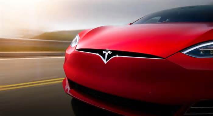How much it'll cost you to insure a Tesla