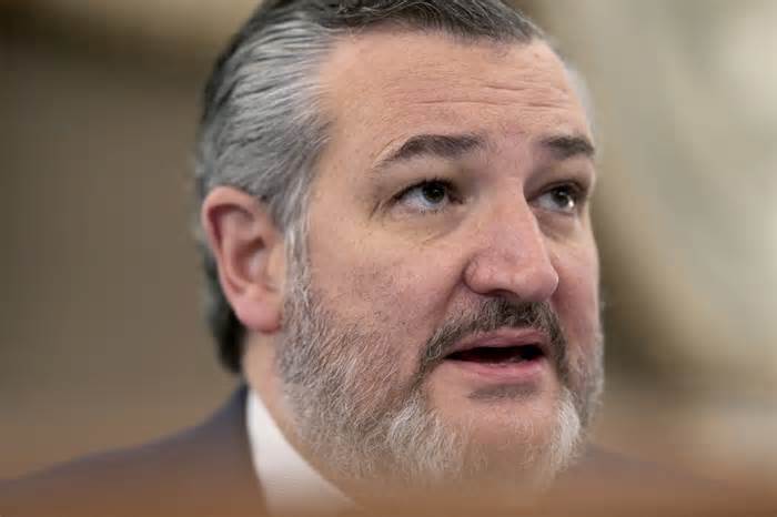 Top Texas paper shreds Ted Cruz over a “betrayal”