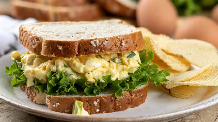 Egg salad sandwich with chips