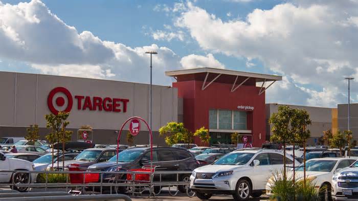 Do’s and Don’ts of Shopping at Target