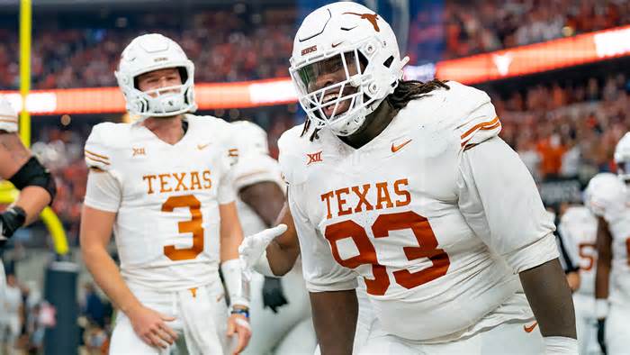 College Football Playoff Rankings prediction: Texas rounds out top four with Liberty ahead of SMU, Tulane