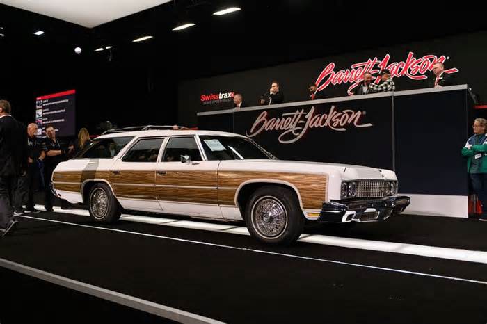 If I Had A Bidder's Paddle At The 2024 Barrett-Jackson Scottsdale Auction