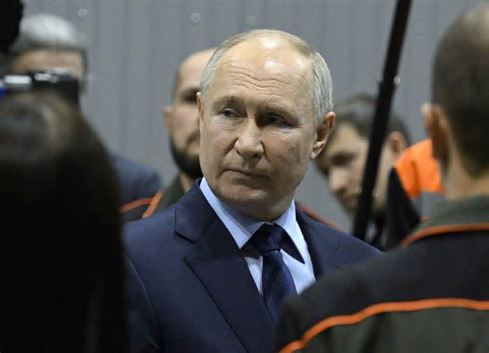 Putin Says Ukraine Deal Requires Security Pledges for Russia